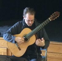 Bradley Colten, guitar